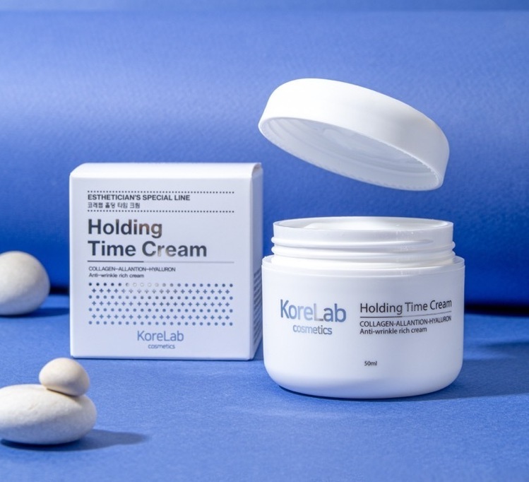 Рекламное креативное фото косметики